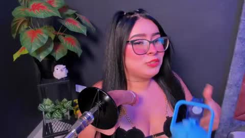 Snapshot of amywhitte_ chatting on July 4, 2026, 3:56 am amywhitte_ online show from July 4, 2026, 3:56 am