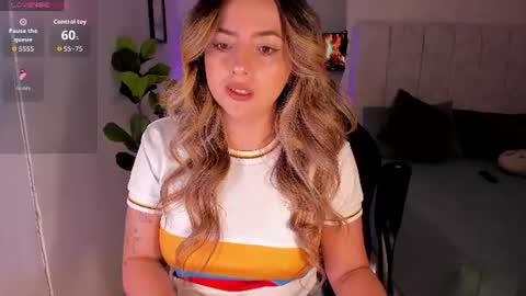 Snapshot of amywoods chatting on July 3, 2026, 10:10 am online show from July 3, 2026, 10:10 am
