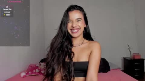 Snapshot of amyy_28 chatting on May 16, 2026, 12:18 am Amyy online show from May 16, 2026, 12:18 am