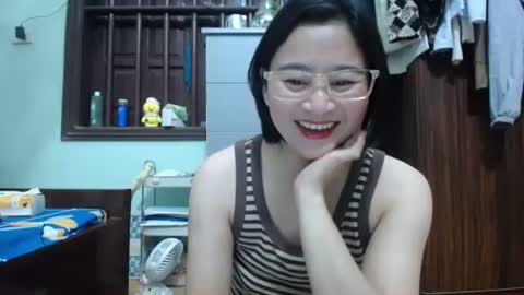 an_naughty online show from December 18, 2025, 7:58 am