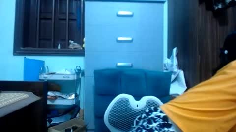 an_naughty online show from June 3, 2026, 5:21 am