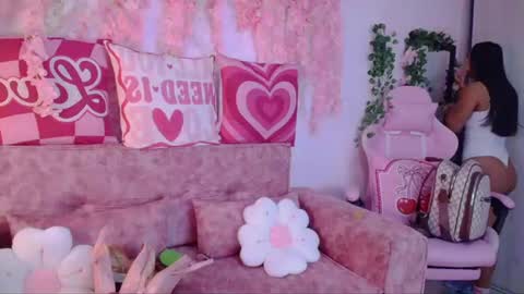 Snapshot of ana__grace chatting on June 15, 2026, 12:24 am Ana online show from June 15, 2026, 12:24 am