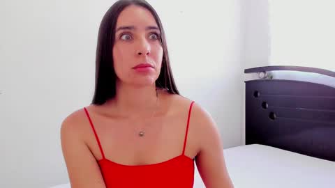 Snapshot of ana_castilo chatting on January 30, 2025, 2:58 pm Ana IG an castillo 1 online show from January 30, 2025, 2:58 pm