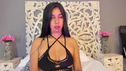 Snapshot of ana_gonzalez chatting on May 12, 2026, 8:39 pm Ana Gonzalez online show from May 12, 2026, 8:39 pm