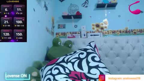 Ana lopez - Cameltoe girl  online show from February 19, 2026, 2:13 pm