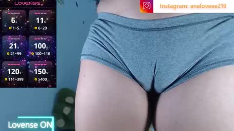 Ana lopez - Cameltoe girl  online show from March 30, 2026, 5:03 pm