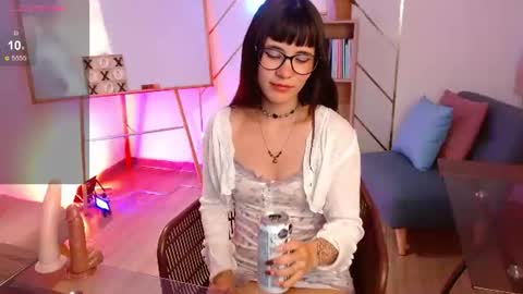 Snapshot of ana_luve chatting on June 15, 2026, 4:04 am Ana online show from June 15, 2026, 4:04 am
