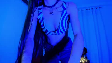 Ana online show from May 4, 2026, 1:01 am