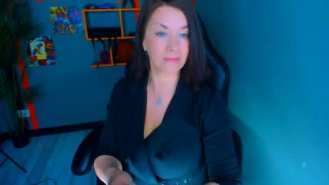 Ana online show from May 1, 2026, 10:09 am