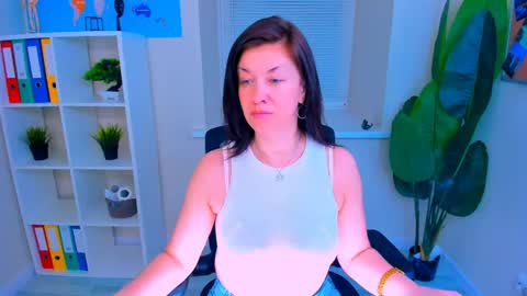 Ana online show from May 19, 2026, 10:10 am