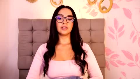 Snapshot of ana_riveros chatting on May 13, 2026, 8:27 pm online show from May 13, 2026, 8:27 pm