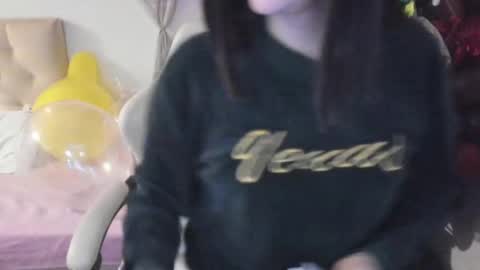 Snapshot of ana_ruuh chatting on December 22, 2024, 2:17 am Im anna but you can call me as you want online show from December 22, 2024, 2:17 am