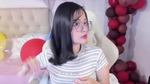 Snapshot of ana_ruuh chatting on January 15, 2025, 8:16 pm Im anna but you can call me as you want online show from January 15, 2025, 8:16 pm