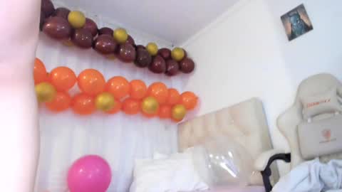 Snapshot of ana_ruuh chatting on February 6, 2025, 10:21 pm Im anna but you can call me as you want online show from February 6, 2025, 10:21 pm