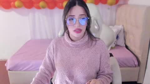 Snapshot of ana_ruuh chatting on February 20, 2025, 9:31 pm Im anna but you can call me as you want online show from February 20, 2025, 9:31 pm