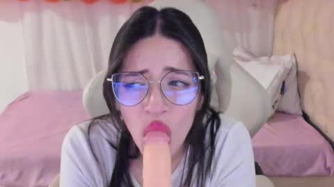 Snapshot of ana_ruuh chatting on February 21, 2025, 3:45 am Im anna but you can call me as you want online show from February 21, 2025, 3:45 am