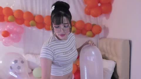 Snapshot of ana_ruuh chatting on March 7, 2025, 11:16 pm Im anna but you can call me as you want online show from March 7, 2025, 11:16 pm