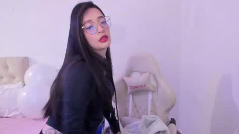 Im anna but you can call me as you want online show from August 5, 2026, 8:22 pm