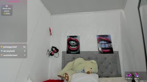 Snapshot of ana_starr chatting on December 6, 2024, 1:40 am Ana online show from December 6, 2024, 1:40 am