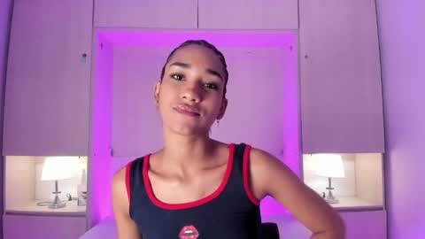 Snapshot of anaacollins_ chatting on May 19, 2026, 11:49 am anaacollins_ online show from May 19, 2026, 11:49 am