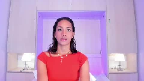 anaacollins_ online show from July 1, 2026, 11:56 am