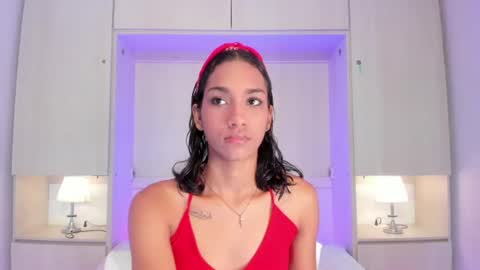 anaacollins_ online show from July 16, 2026, 12:11 pm
