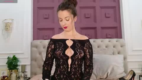 Snapshot of anaanais chatting on October 7, 2025, 4:53 am Ana online show from October 7, 2025, 4:53 am