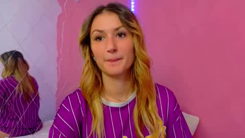 anaayss online show from October 17, 2025, 5:10 am