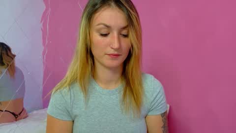 anaayss online show from October 24, 2025, 4:53 am