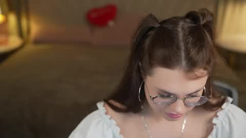 Sweet girls online show from April 30, 2026, 10:43 am