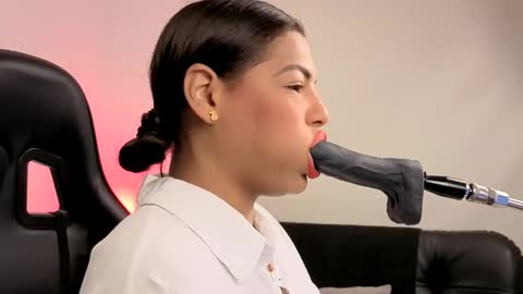 Snapshot of anabel693 chatting on September 28, 2025, 10:53 am anabel alice gandara online show from September 28, 2025, 10:53 am