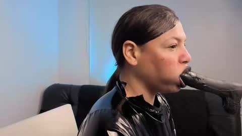 Anabel Alice Gandara online show from February 26, 2026, 9:08 am