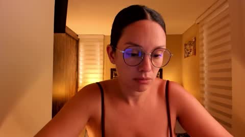 Anabel online show from January 19, 2026, 12:20 pm