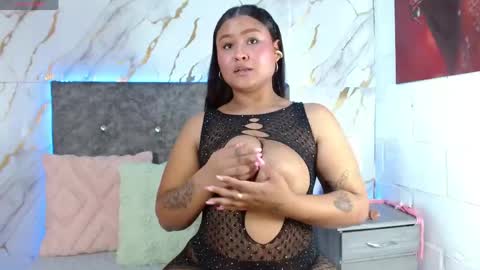 anabelle bluee10 online show from April 25, 2026, 6:27 pm