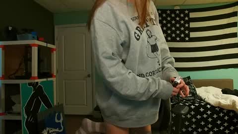 Snapshot of anabelleleigh chatting on January 22, 2025, 1:32 pm Anabelleleigh online show from January 22, 2025, 1:32 pm