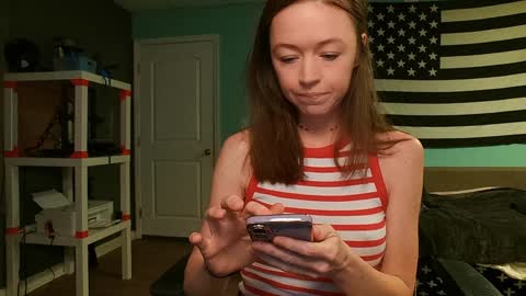 Snapshot of anabelleleigh chatting on February 4, 2026, 3:23 am Anabelleleigh online show from February 4, 2026, 3:23 am