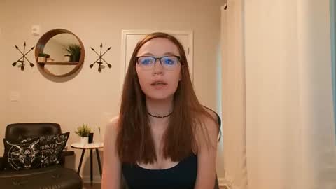 Anabelleleigh online show from June 25, 2026, 1:04 pm