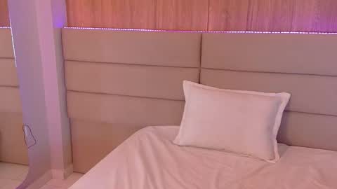 Snapshot of anabelleray chatting on October 8, 2025, 7:22 pm anabelleray online show from October 8, 2025, 7:22 pm