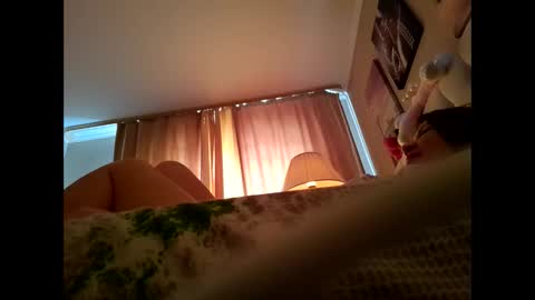 Snapshot of anabellovee chatting on April 14, 2026, 5:13 am ANABELLOVEE online show from April 14, 2026, 5:13 am