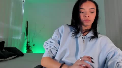 Snapshot of anabelwolf chatting on January 27, 2025, 7:13 pm ANABEL WOLF online show from January 27, 2025, 7:13 pm