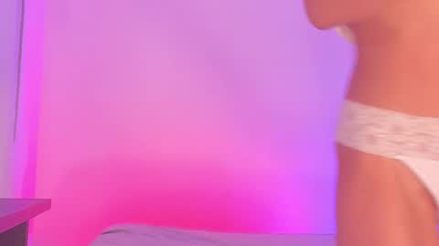 Snapshot of anabelwolf chatting on March 1, 2025, 11:26 pm ANABEL WOLF online show from March 1, 2025, 11:26 pm