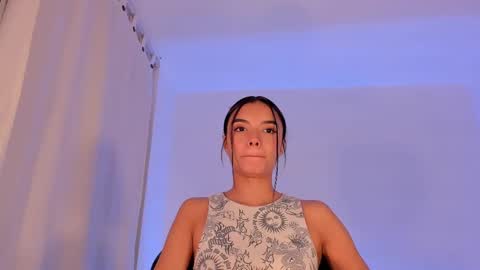 Snapshot of anabelwolf chatting on March 6, 2025, 1:27 am ANABEL WOLF online show from March 6, 2025, 1:27 am