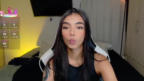 Snapshot of anabelwolf chatting on September 12, 2025, 5:24 pm ANABEL WOLF online show from September 12, 2025, 5:24 pm