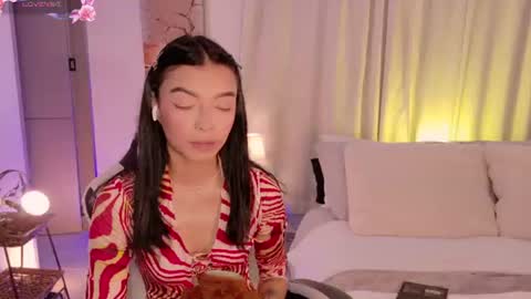 ANABEL WOLF  online show from June 13, 2026, 2:59 pm