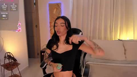 ANABEL WOLF  online show from June 26, 2026, 1:59 pm