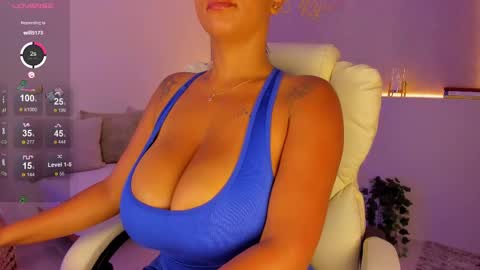 Snapshot of anahi_ryan chatting on February 27, 2025, 12:56 pm Ana online show from February 27, 2025, 12:56 pm