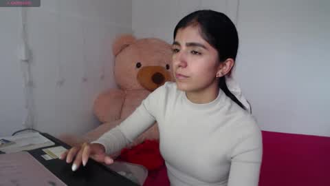 Anahi Browns online show from January 7, 2026, 6:54 pm