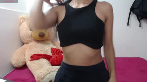 Snapshot of anahibrowns95 chatting on June 25, 2026, 9:08 pm Anahi Browns online show from June 25, 2026, 9:08 pm