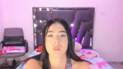 Snapshot of anahimiller2 chatting on June 29, 2026, 7:47 pm AnahiMiller2 online show from June 29, 2026, 7:47 pm