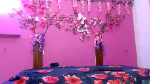 analdee online show from February 4, 2026, 7:09 pm